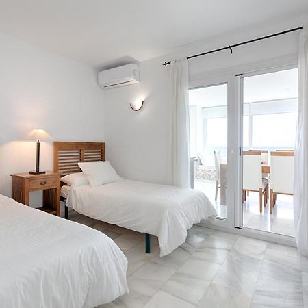 Front Sea View Apartment Estepona Kültér fotó