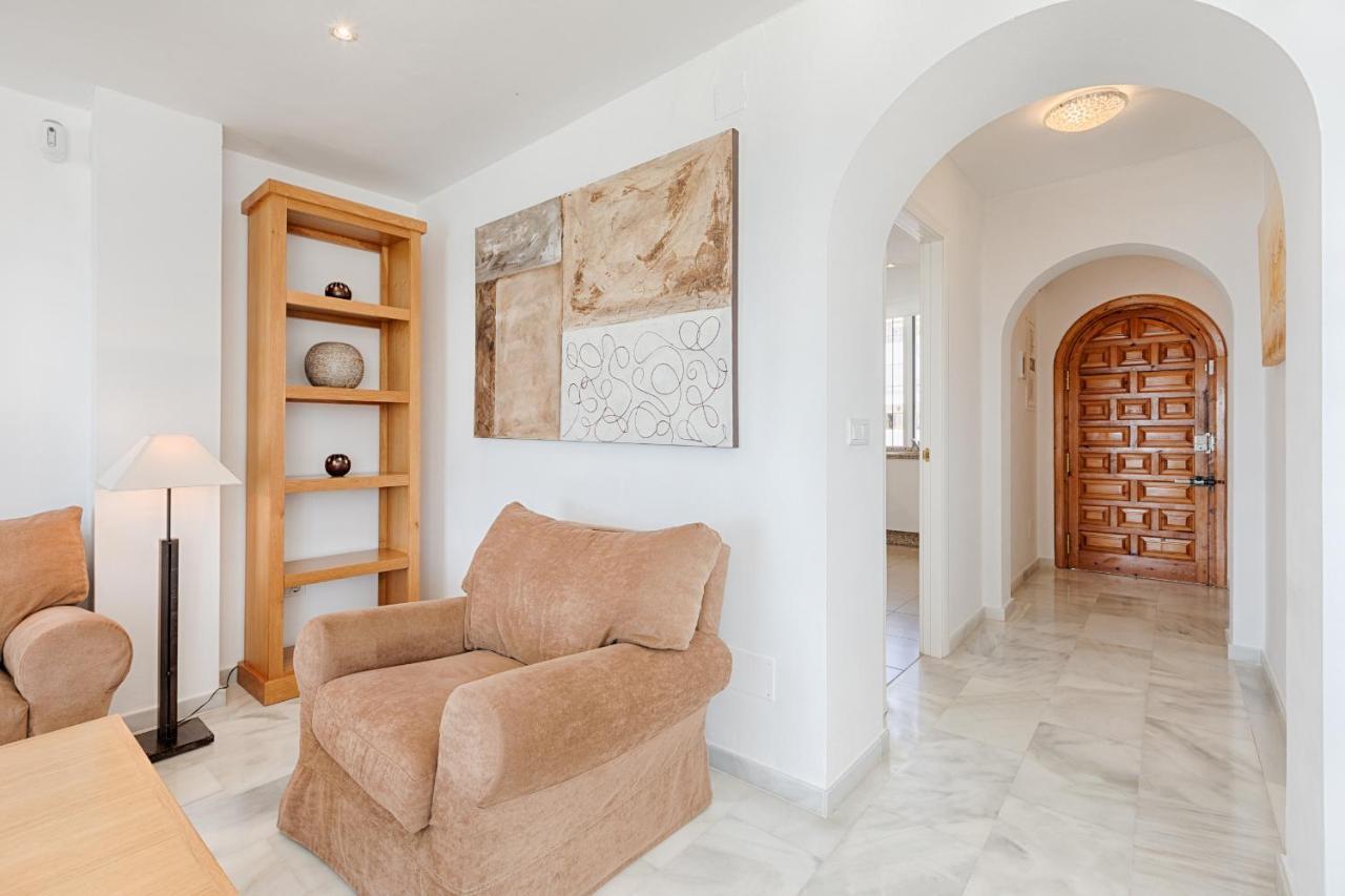 Front Sea View Apartment Estepona Kültér fotó