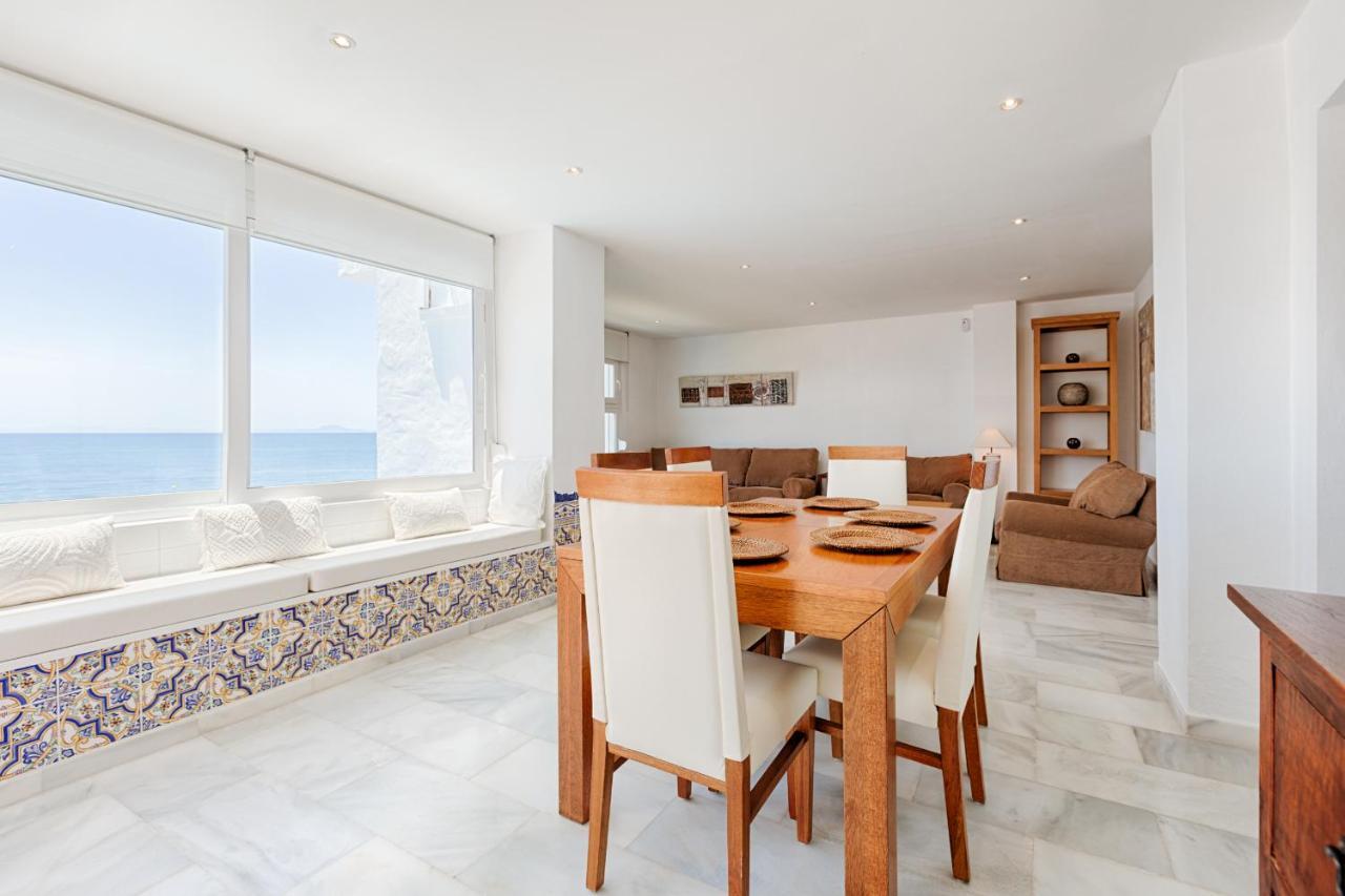 Front Sea View Apartment Estepona Kültér fotó