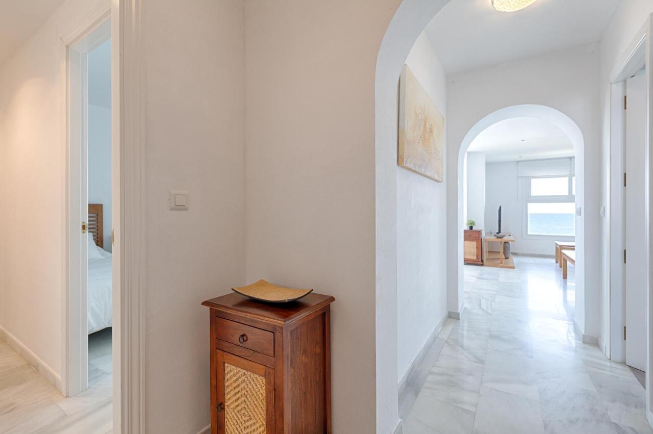 Front Sea View Apartment Estepona Kültér fotó