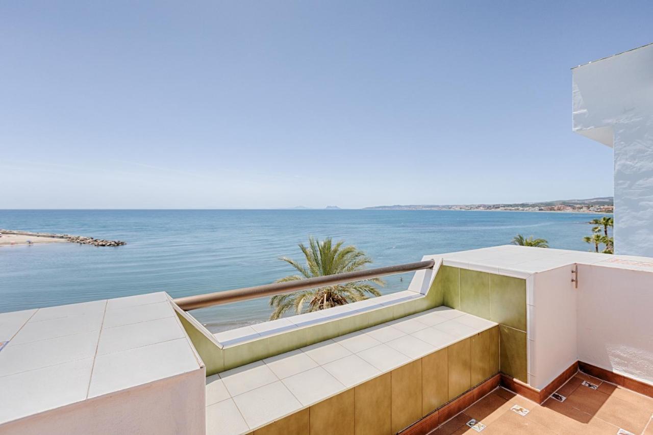 Front Sea View Apartment Estepona Kültér fotó
